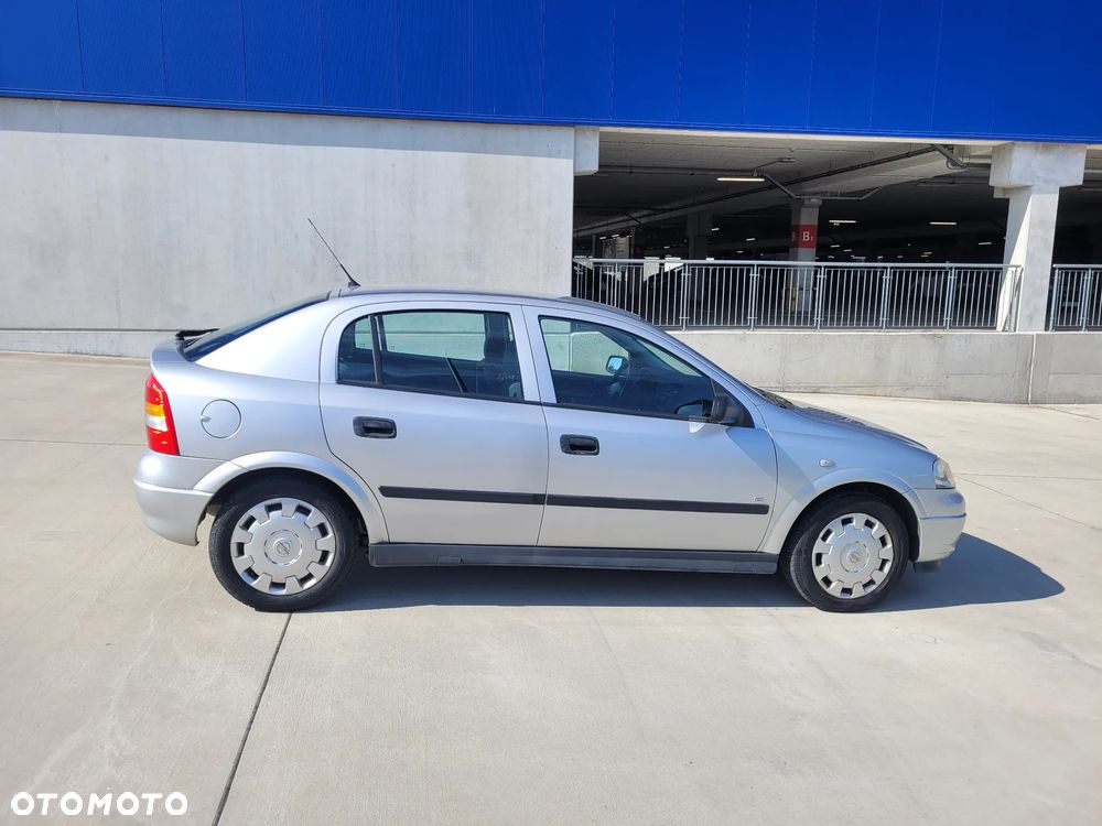 Opel Astra 1.4 Start - 7