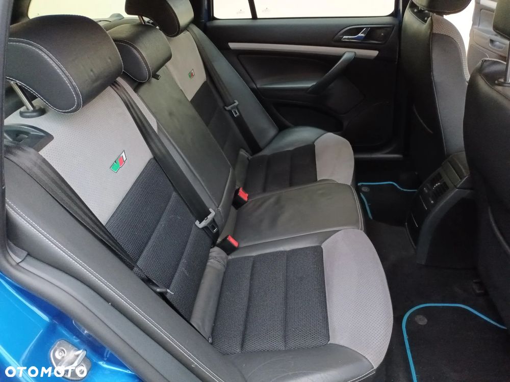 Skoda Octavia 2.0 TFSI RS - 22