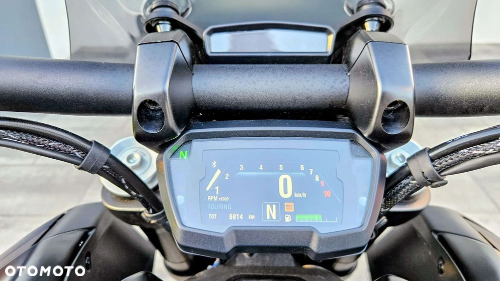 Ducati Diavel - 13