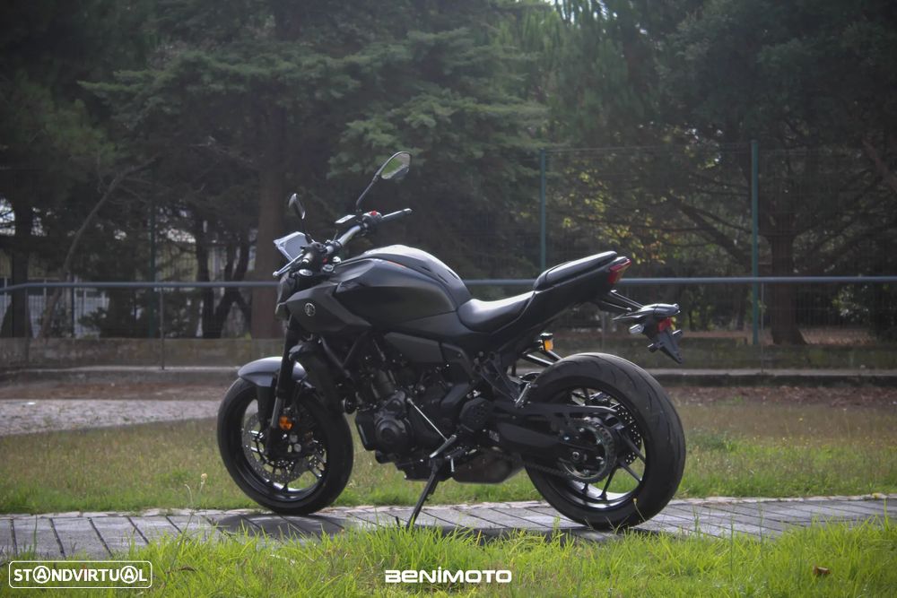 Yamaha MT-07 - 5