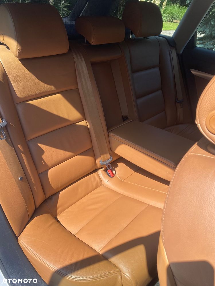Audi A6 Avant - 9