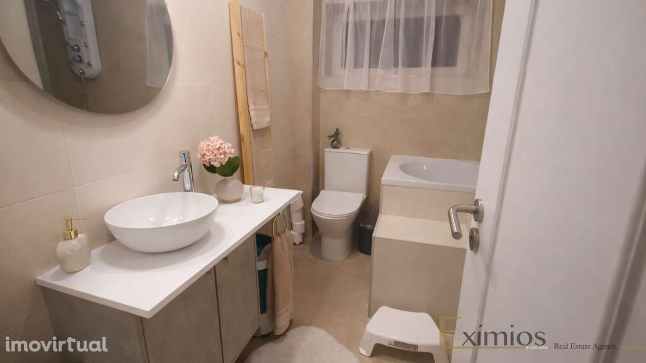 Apartamento T3 com garagem, a 70m da praia, em Árvore - Grande imagem: 5/16