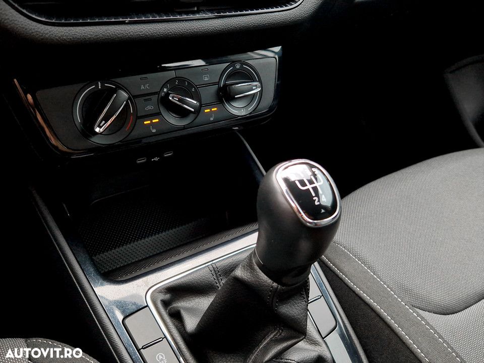 Skoda Fabia 1.0 TSI Ambition - 18
