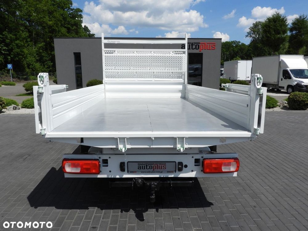 Volkswagen CRAFTER  WYWROTKA TEMPOMAT KLIMATYZACJA  140KM - 12