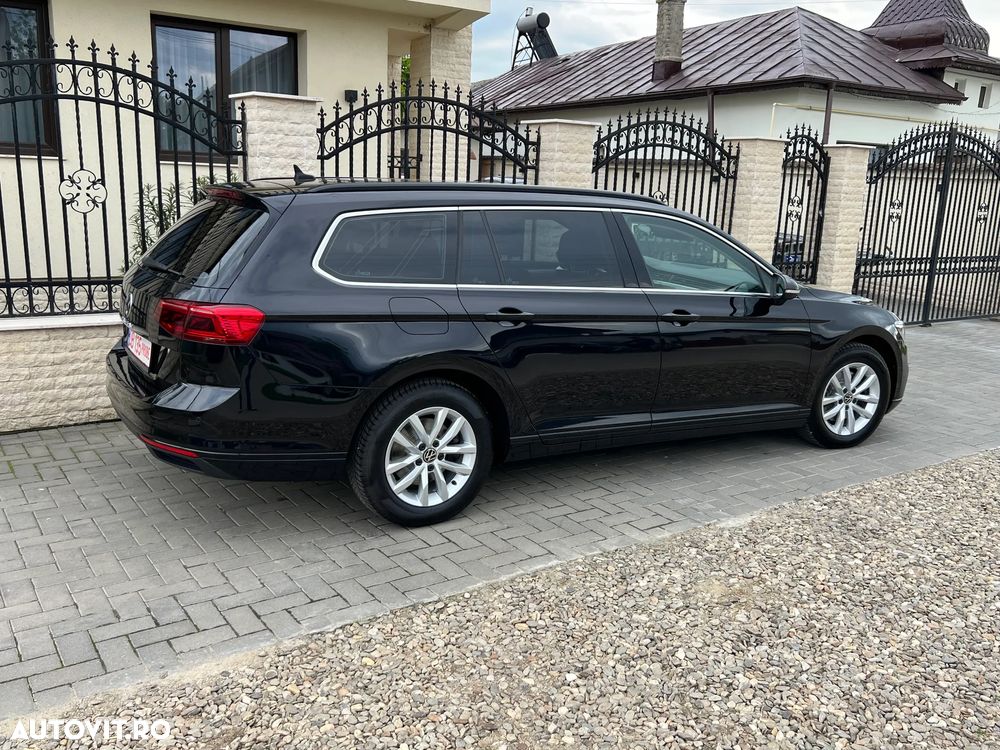 Volkswagen Passat 2.0 TDI SCR DSG Comfortline - 28