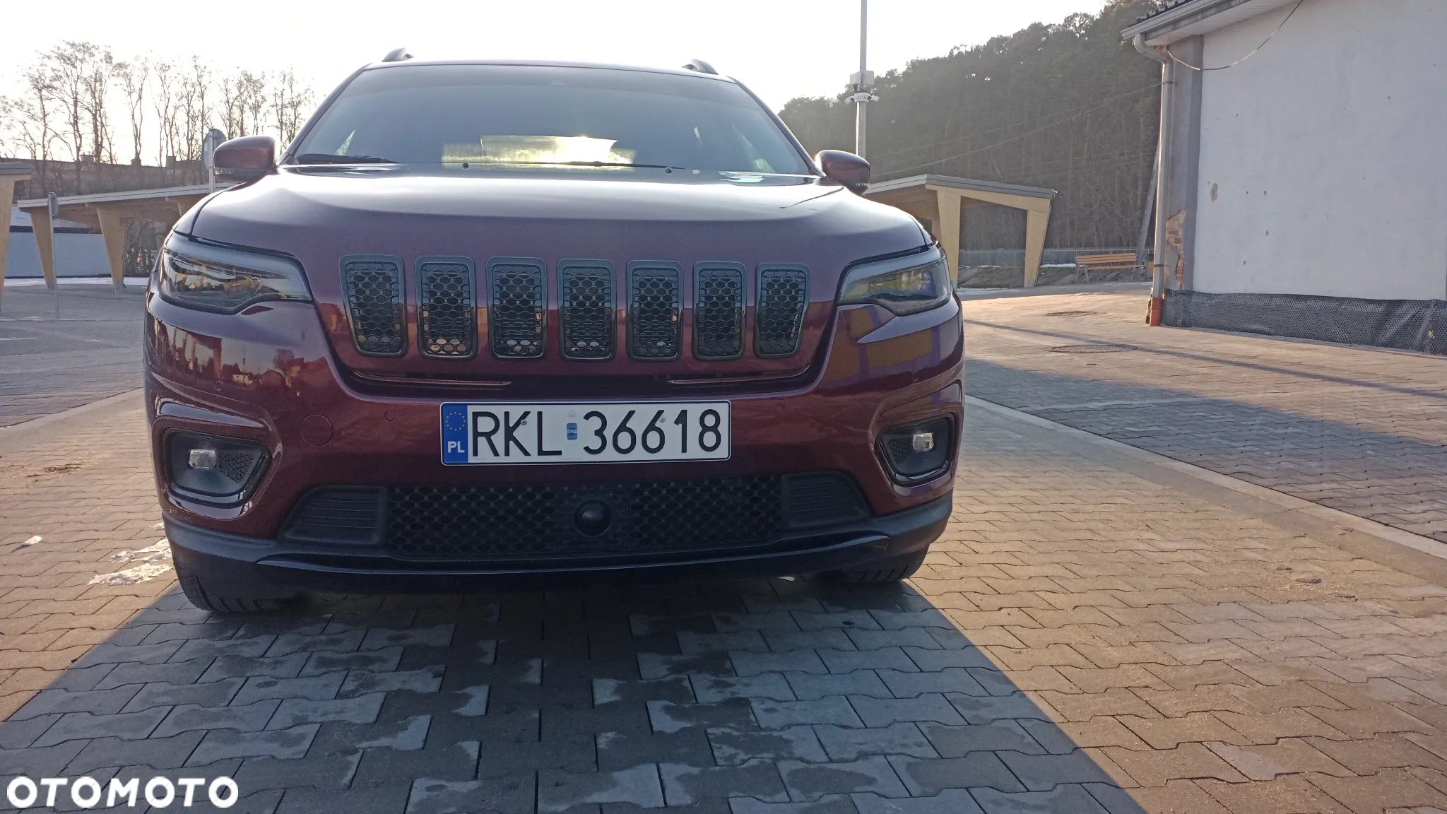 Jeep Cherokee - 5