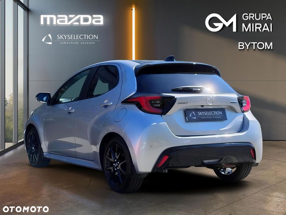 Mazda 2 - 4