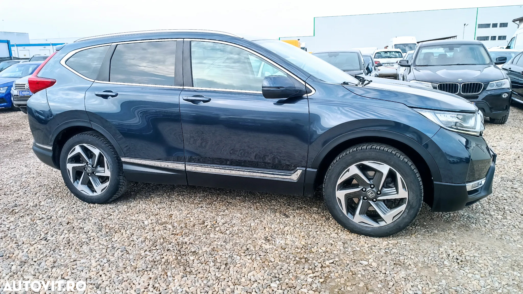 Honda CR-V 1.5 VTEC Turbo 4WD CVT Executive - 4