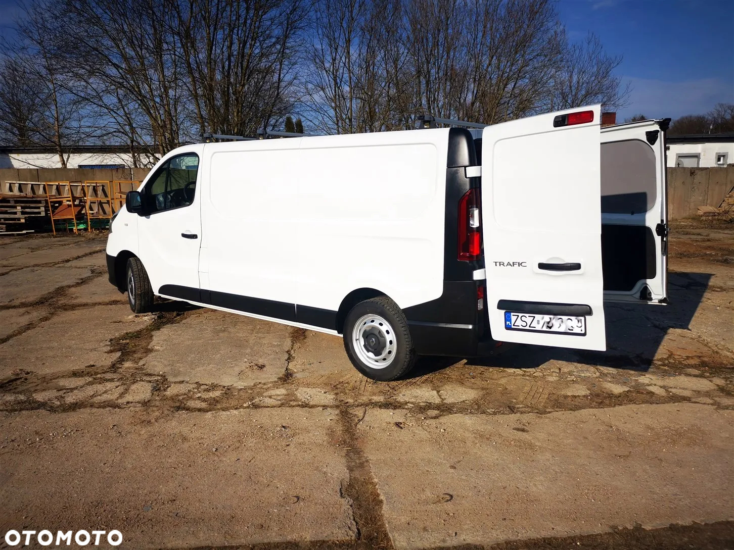 Renault Trafic - 21