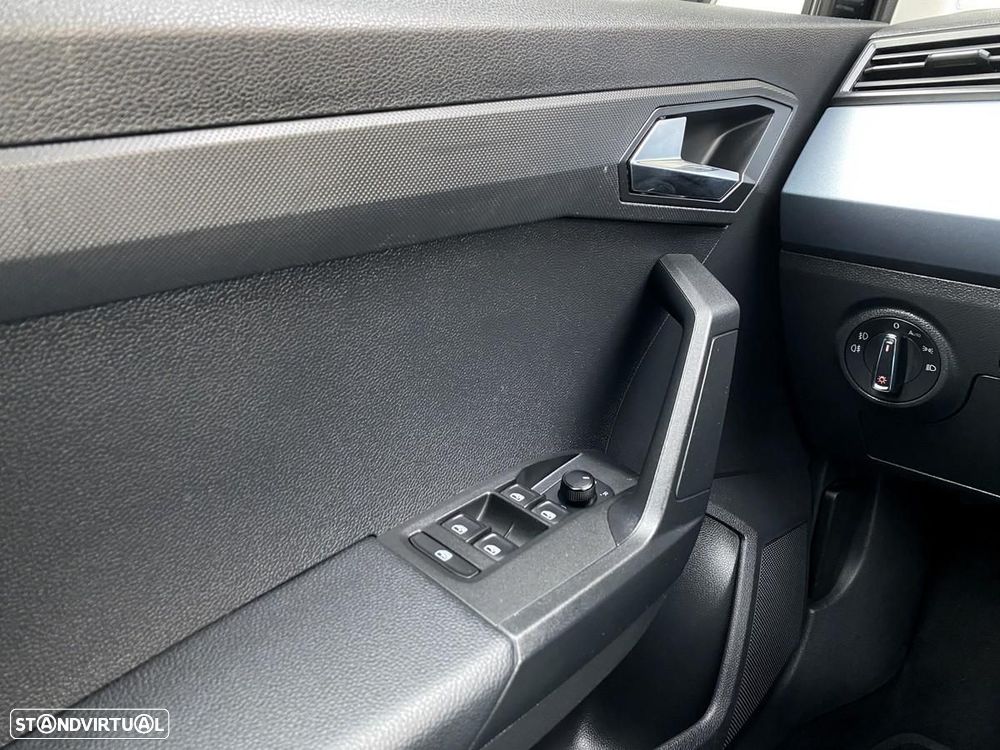 SEAT Arona 1.0 TSI Style - 25