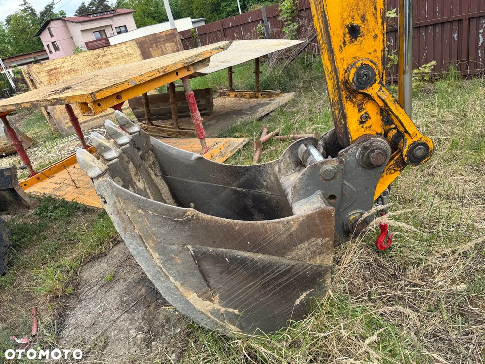 JCB 175W - 5