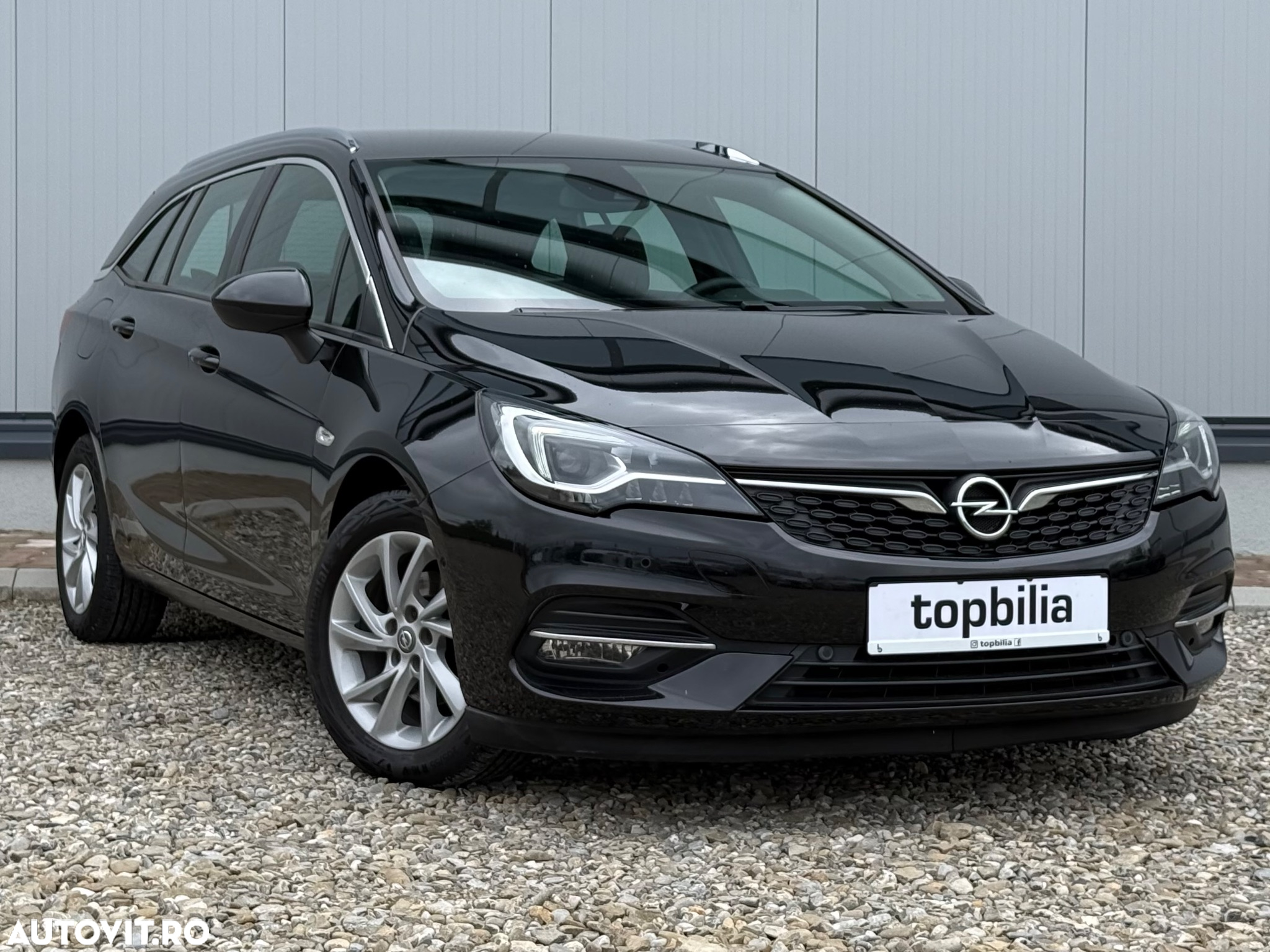 Opel Astra 1.5 D Start/Stop Sports Tourer Business Elegance - 2