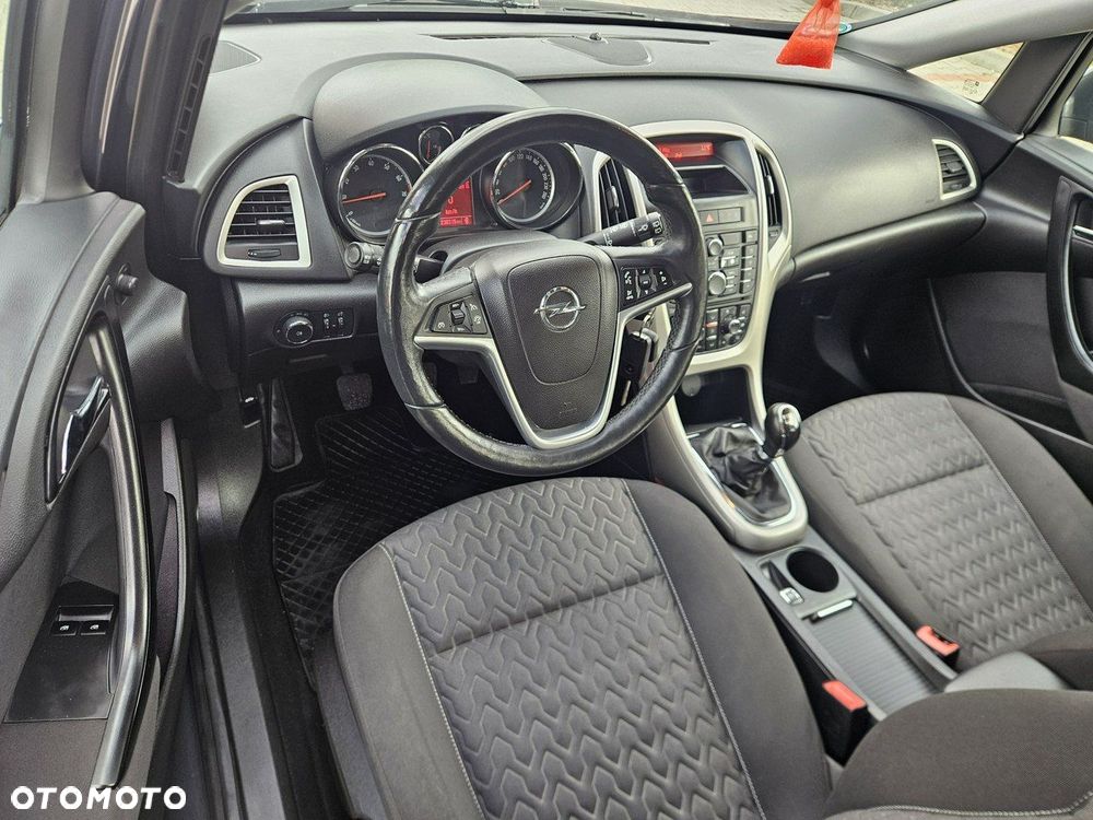 Opel Astra 1.4 Turbo Cosmo - 8