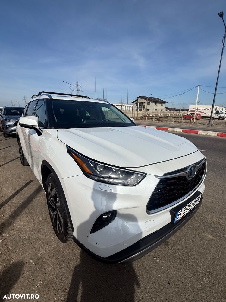 Toyota Highlander 2.5 Hybrid Luxury - 2