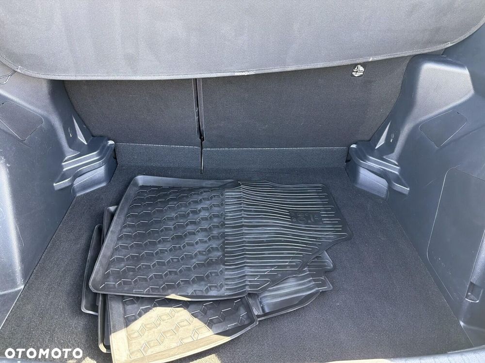 Toyota Yaris Cross Hybrid 1.5 Comfort - 27