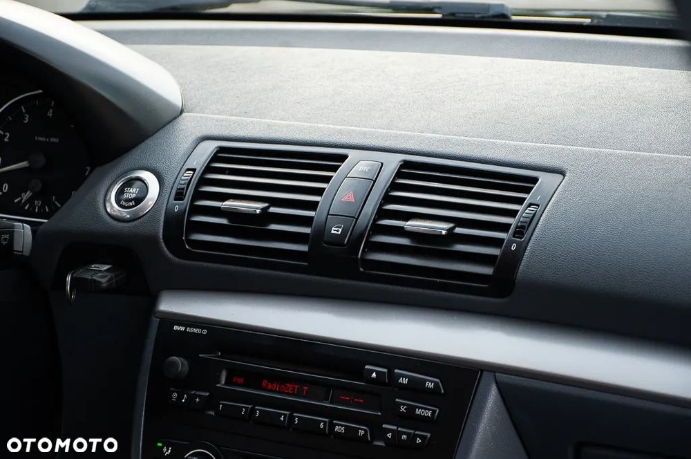 BMW Seria 1 130i - 12