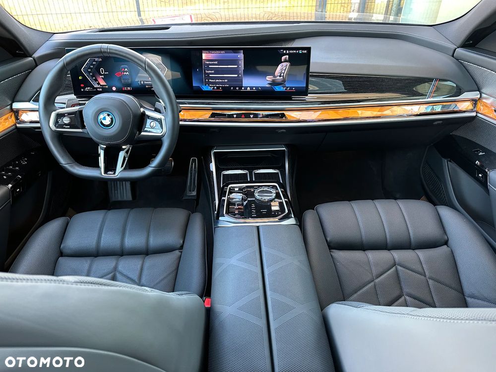 BMW Seria 7 750e PHEV xDrive M Sport sport - 9
