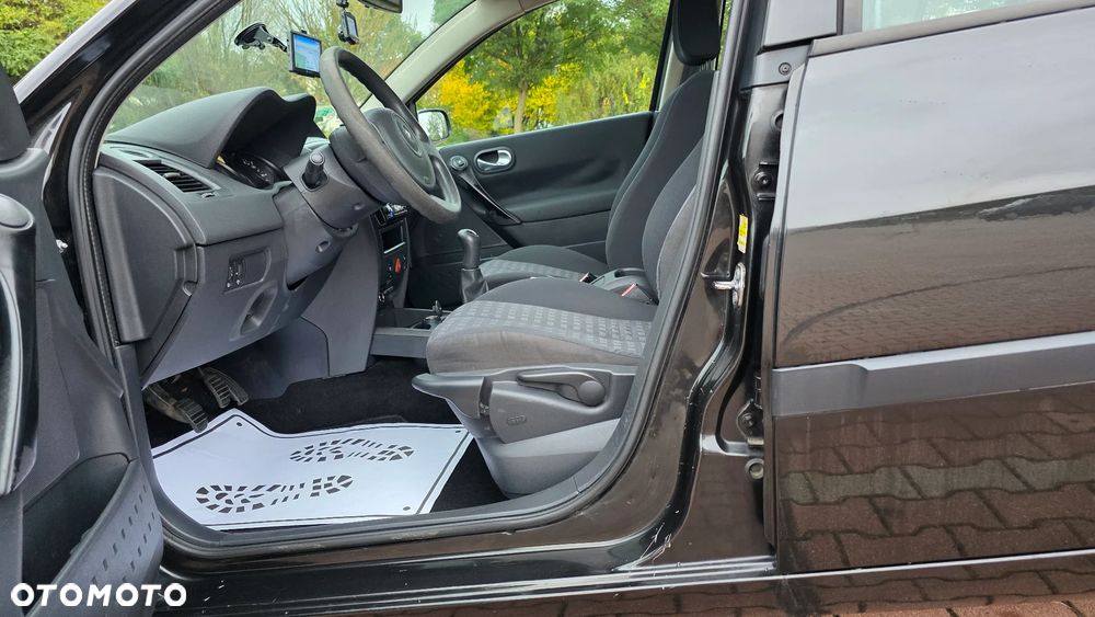 Renault Megane 1.6 Privilege - 14