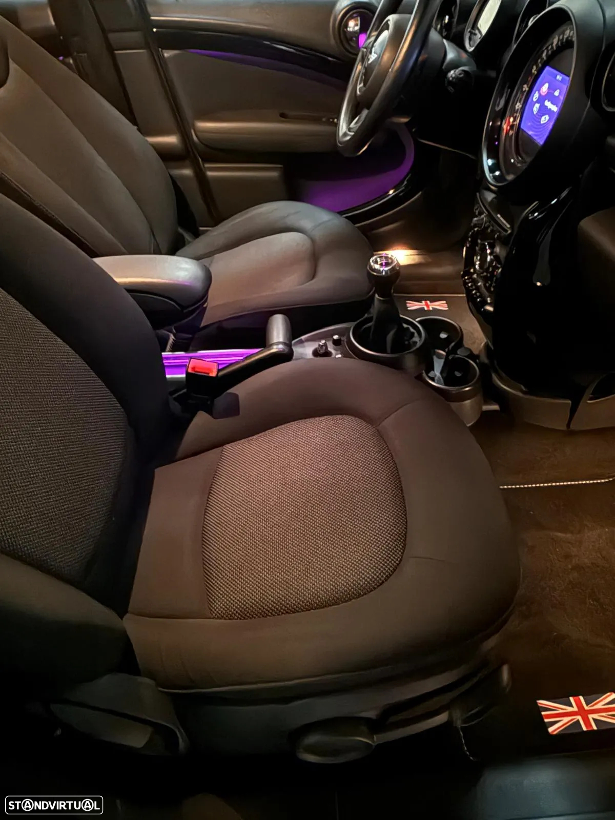 MINI Countryman One D - 16