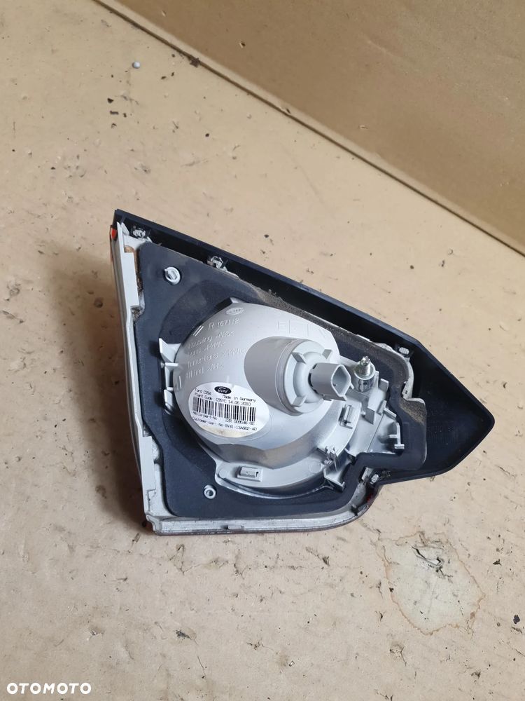 LAMPA PRAWA TYŁ TYLNA W KLAPĘ FORD KUGA MK1 08-13R - 4