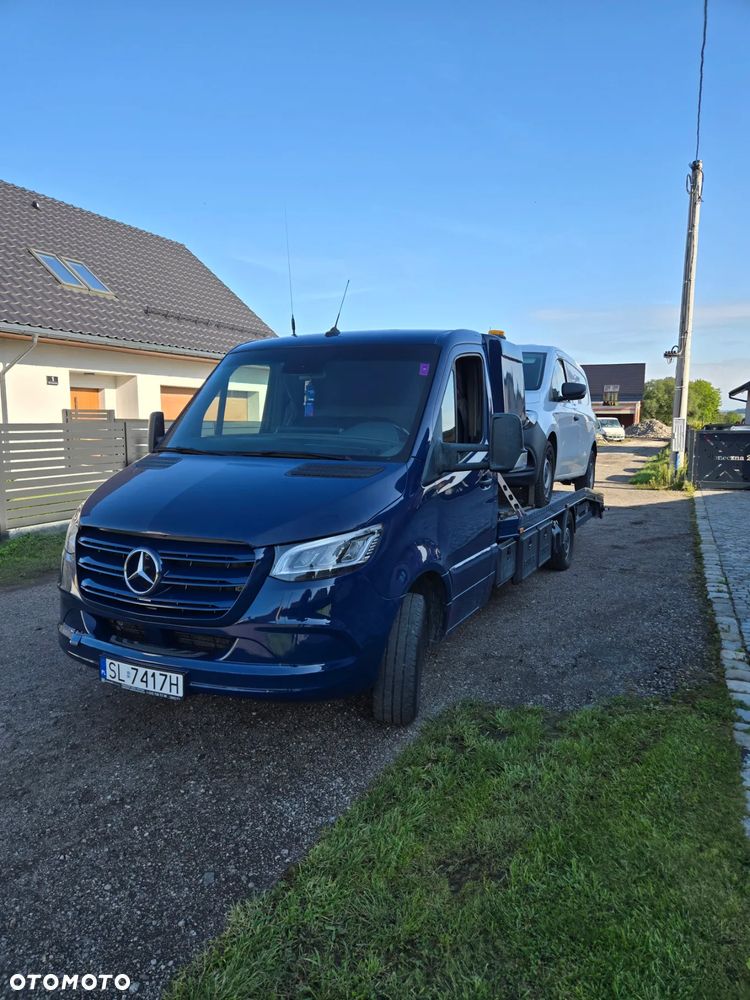 Mercedes-Benz Sprinter - 1