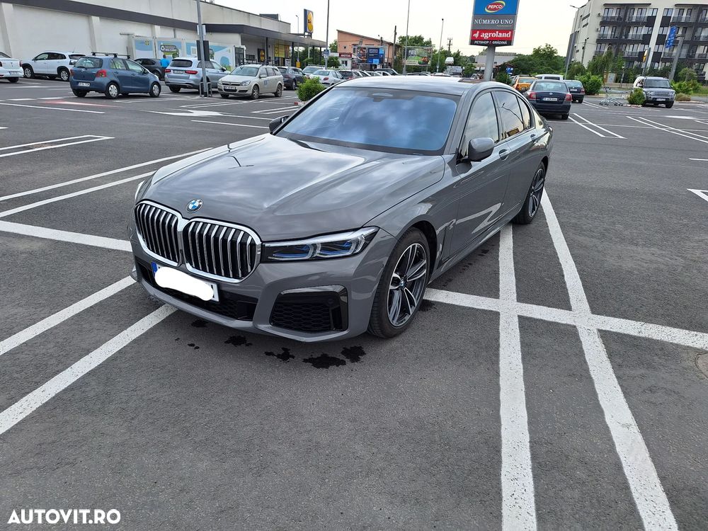 BMW Seria 7 750i xDrive - 17