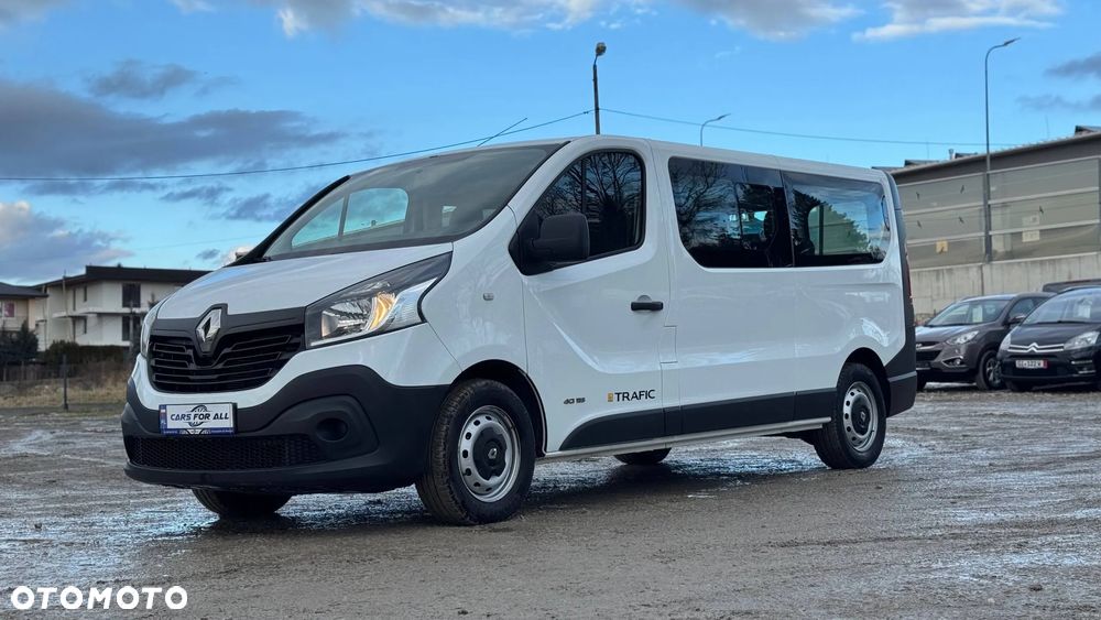 Renault Trafic Grand Combi L2H1 Authentique - 3