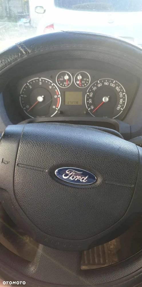 Ford Fiesta 1.4 TDCi - 5