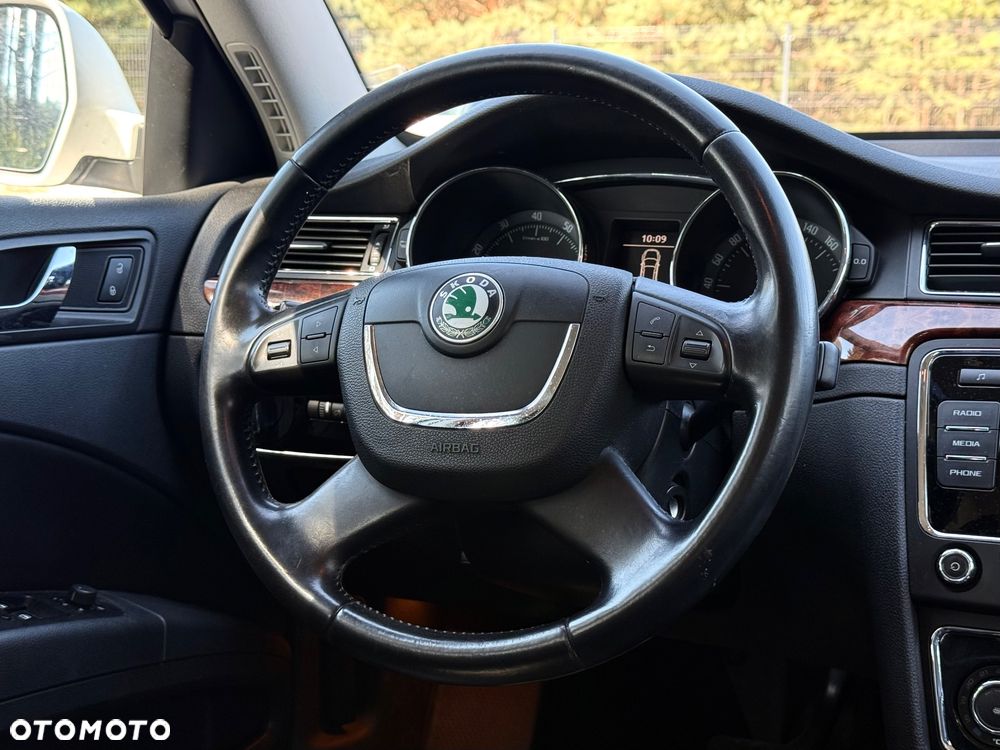 Skoda Superb - 21