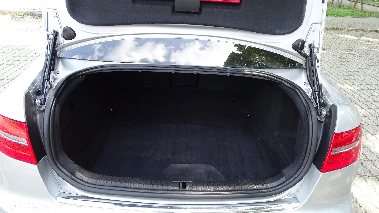 Audi A6 2.0 TDI Multitronic - 9