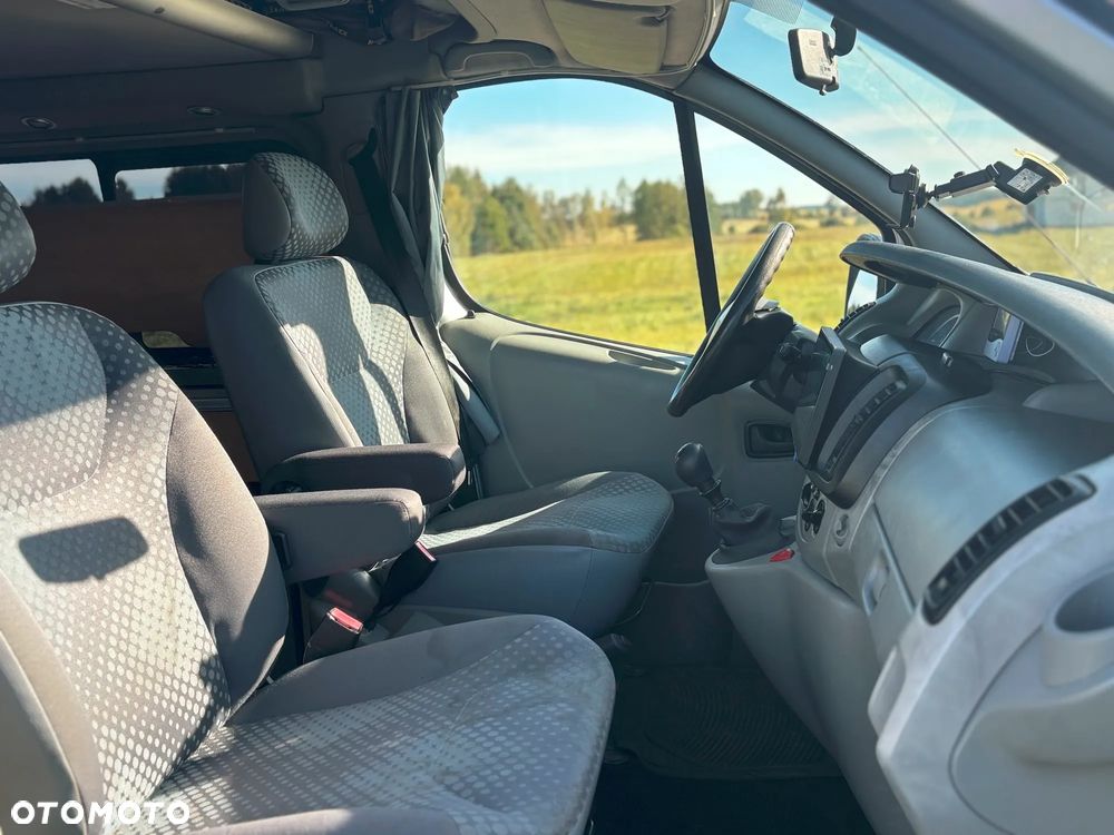 Renault Trafic - 15