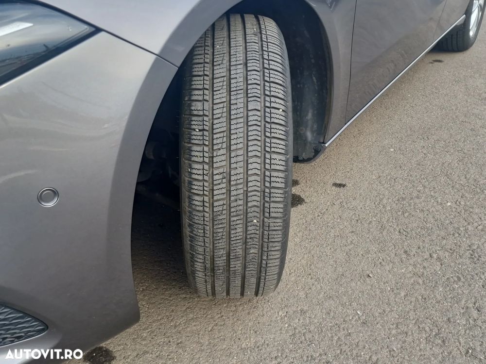 Mercedes-Benz A 180 - 22