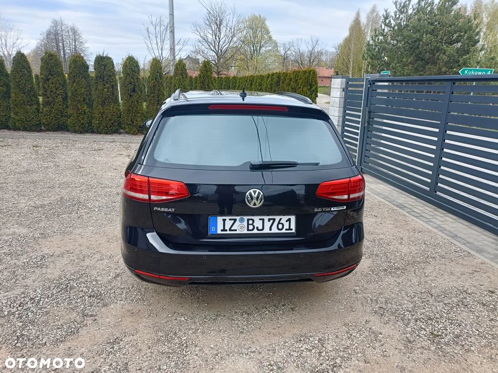 Volkswagen Passat 2.0 TDI (BlueMotion Technology) DSG Highline - 8