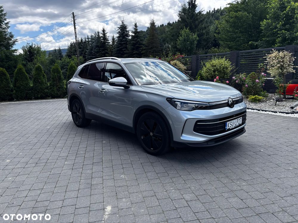 Volkswagen Tiguan 1.5 eTSI Special Edition DSG - 3
