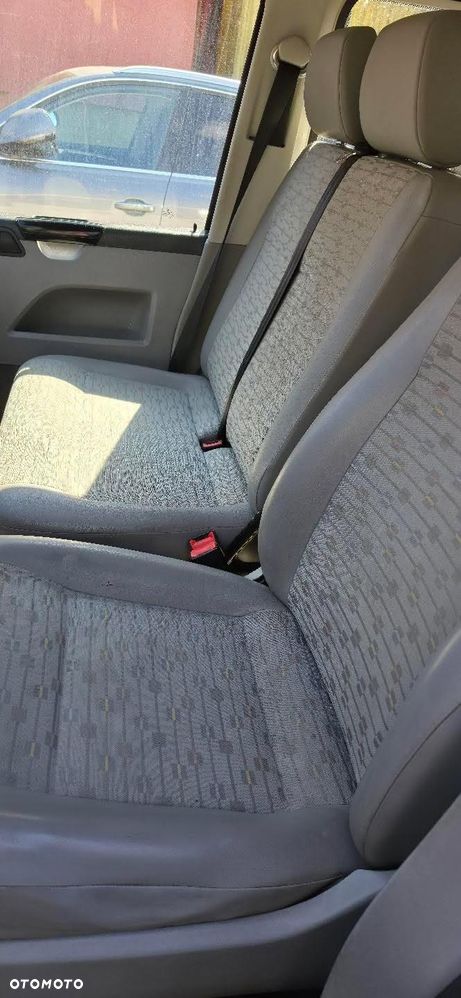 Volkswagen Transporter - 8