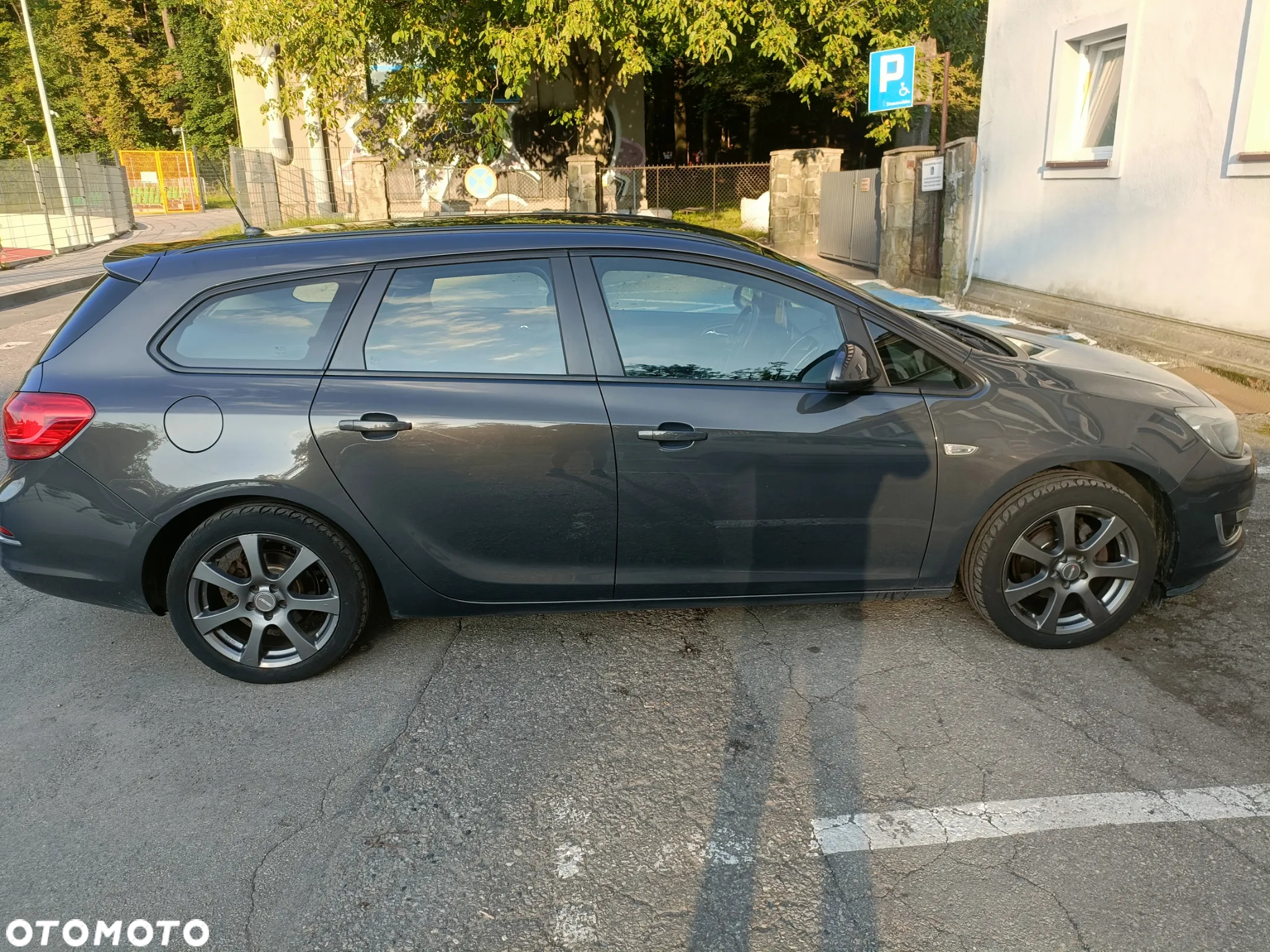 Opel Astra IV 1.4 T Sport EU6 - 10