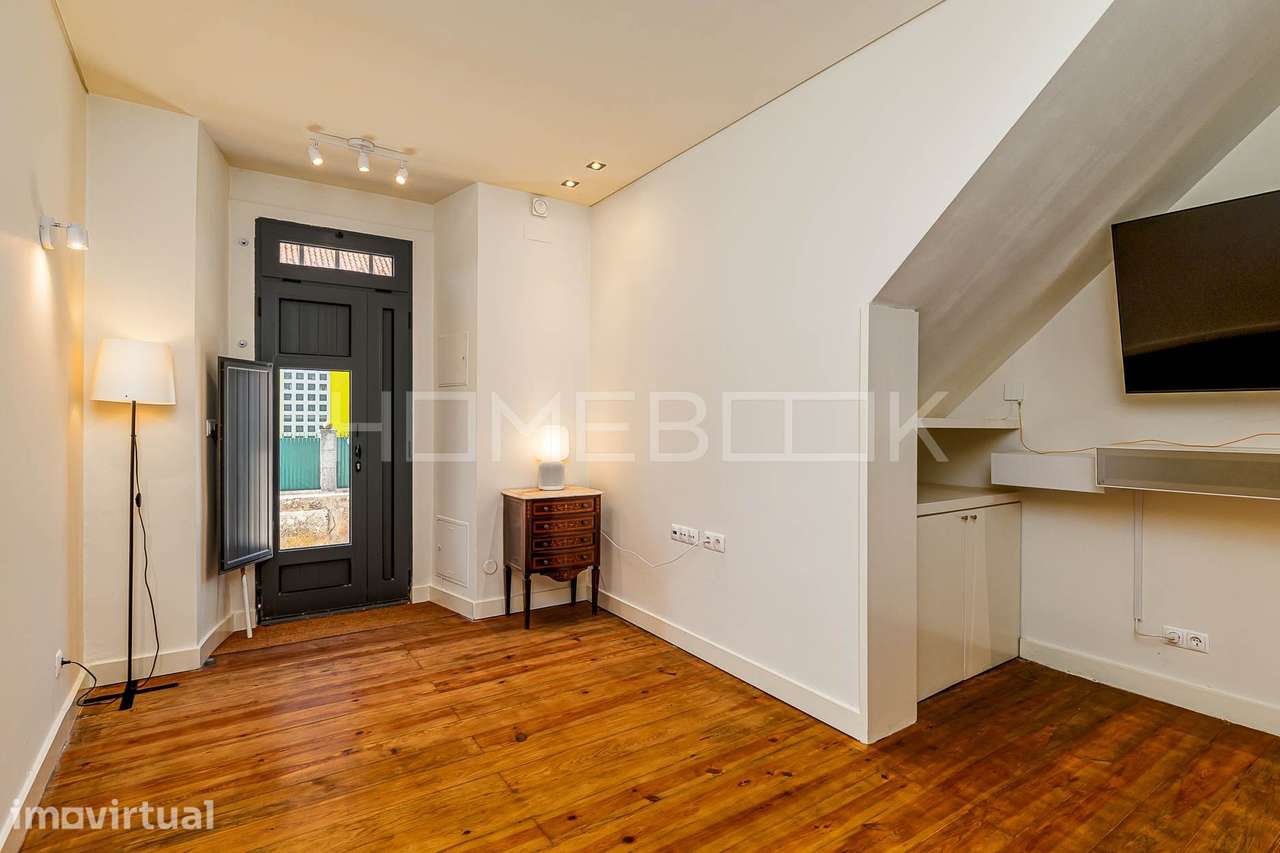 Apartamento T1 Duplex Renovado com Jardim | Alto de Santo Amaro – Lisb - Grande imagem: 4/33