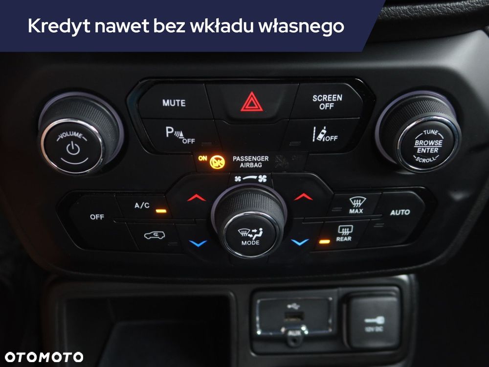 Jeep Renegade - 15