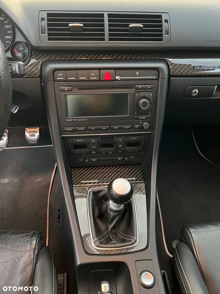 Audi RS4 Limousine - 20