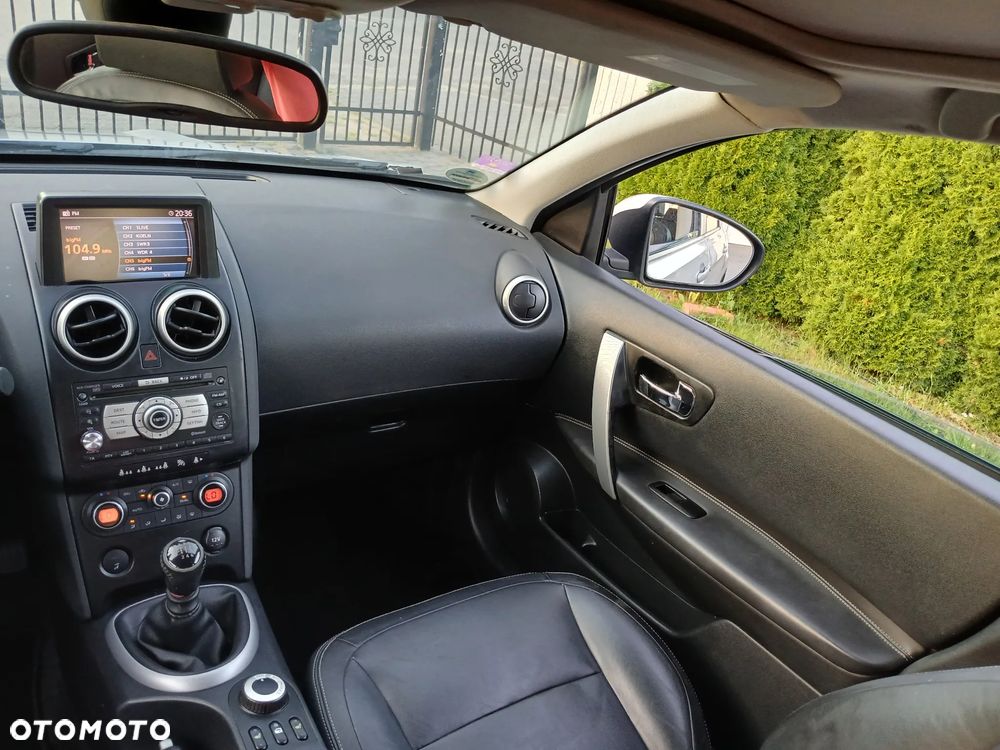 Nissan Qashqai 2.0 4x4 Tekna - 20