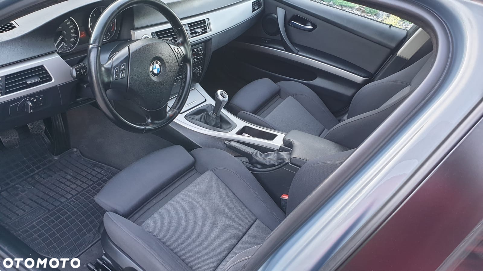 BMW Seria 3 320d - 15