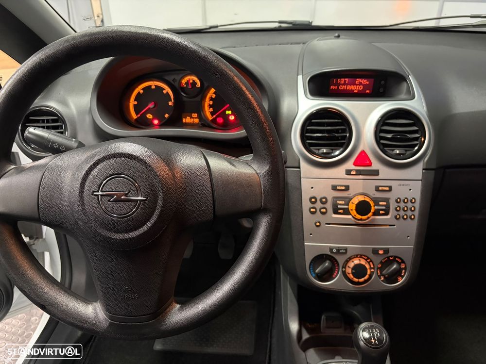 Opel Corsa Van - 6