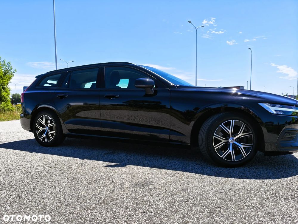 Volvo V60 B3 B Essential - 6