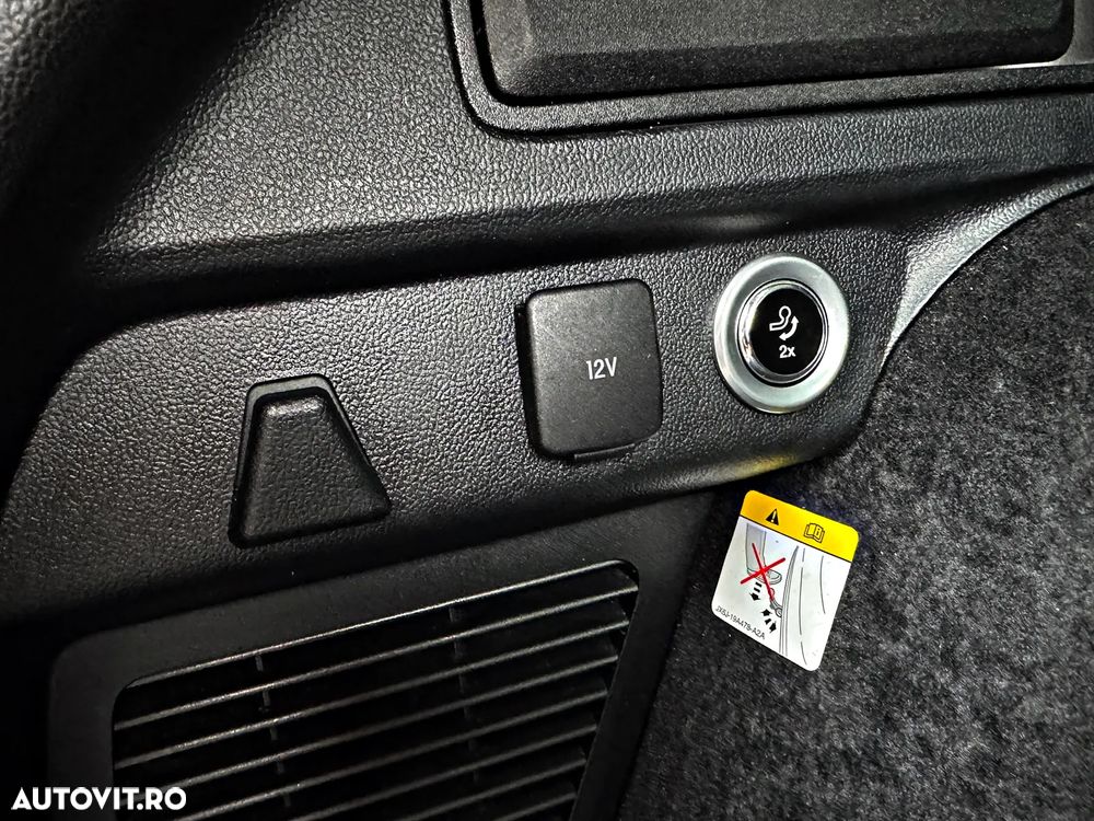 Ford Kuga 2.0 EcoBlue 4x4 Aut. TITANIUM - 26