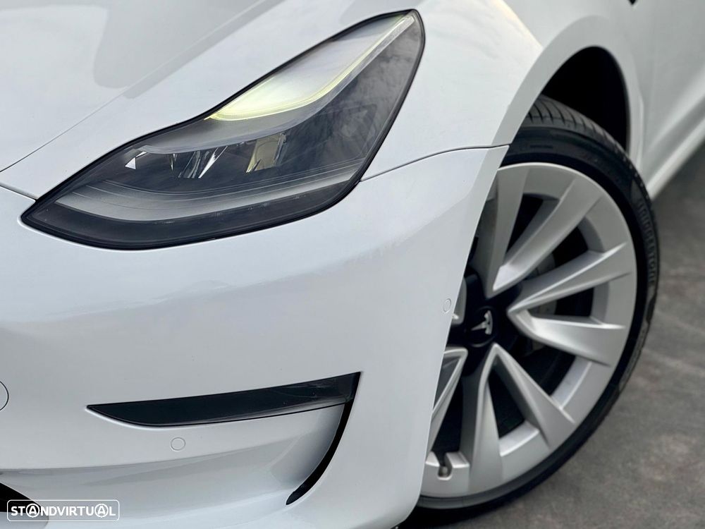 Tesla Model 3 - 15