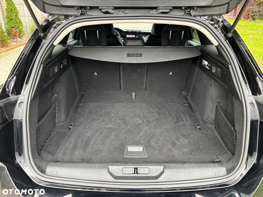 Peugeot 308 SW BlueHDi 130 EAT8 Stop & Start Active Pack - 11