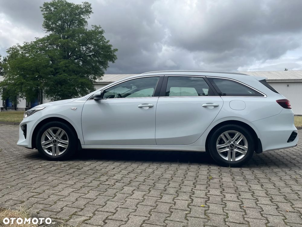 Kia Ceed 1.5 T-GDI M - 9