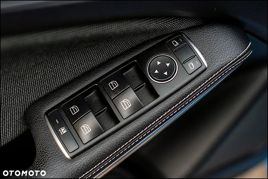 Mercedes-Benz Klasa A - 28