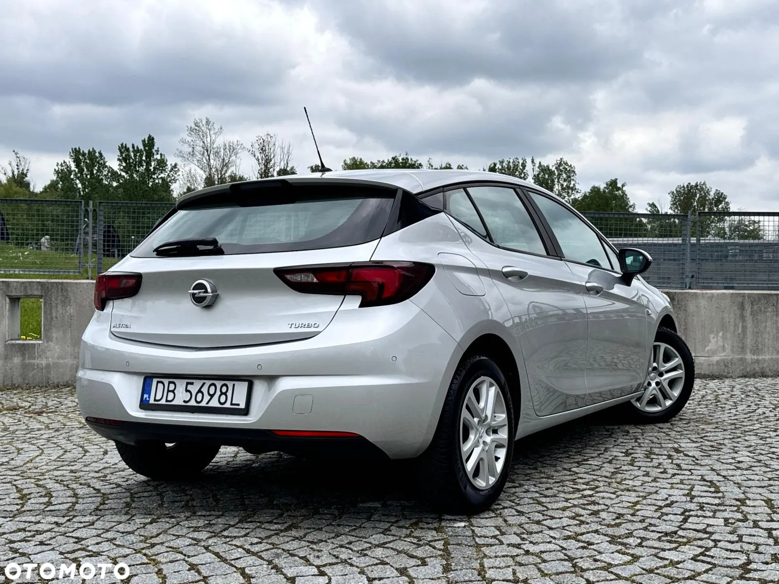 Opel Astra 1.4 Turbo Edition - 14