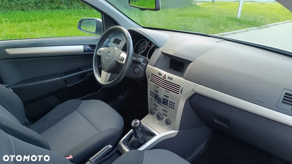 Opel Astra 1.6 Catch me - 14